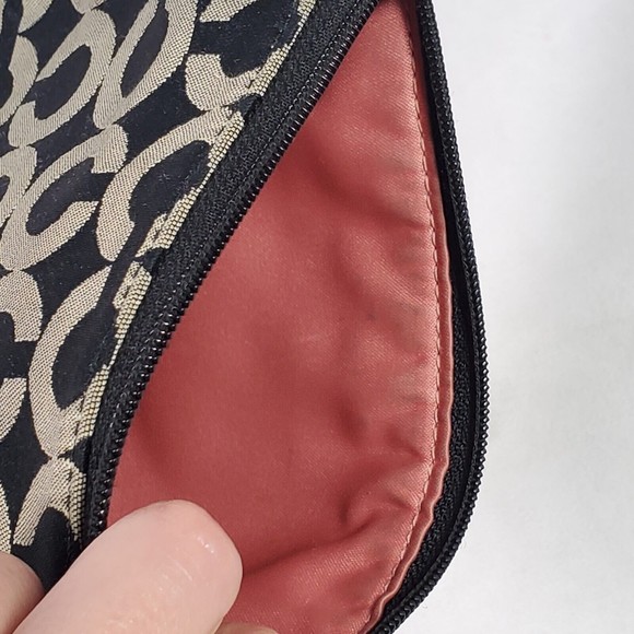 Coach Signature Pattern Wristlet Pouch Wallet MISSING WRIST STRAP Black Beige - Picture 9 of 11